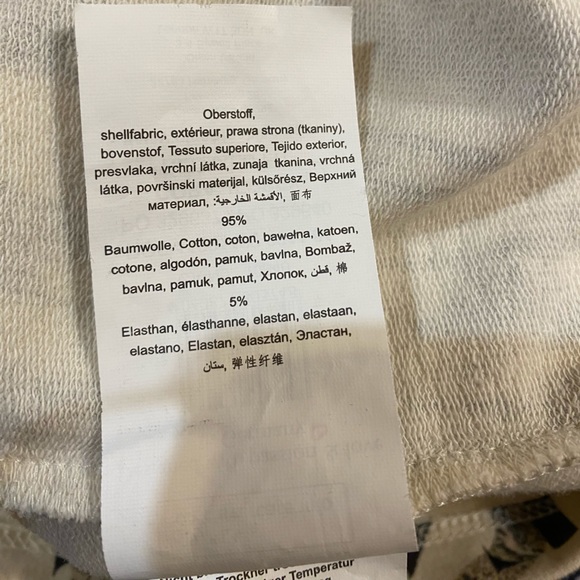 Olsen Womens animal print sweatshirt. Size Medium-Large - Picture 2 of 8